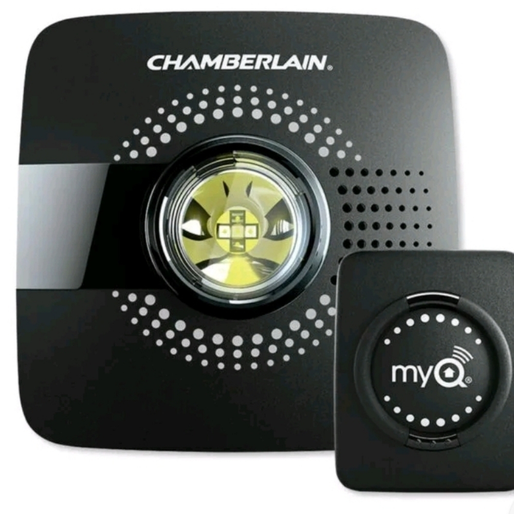 Chamberlain MyQ Wi-Fi Smart Garage Door Hub - Model Number MYQ-G0201